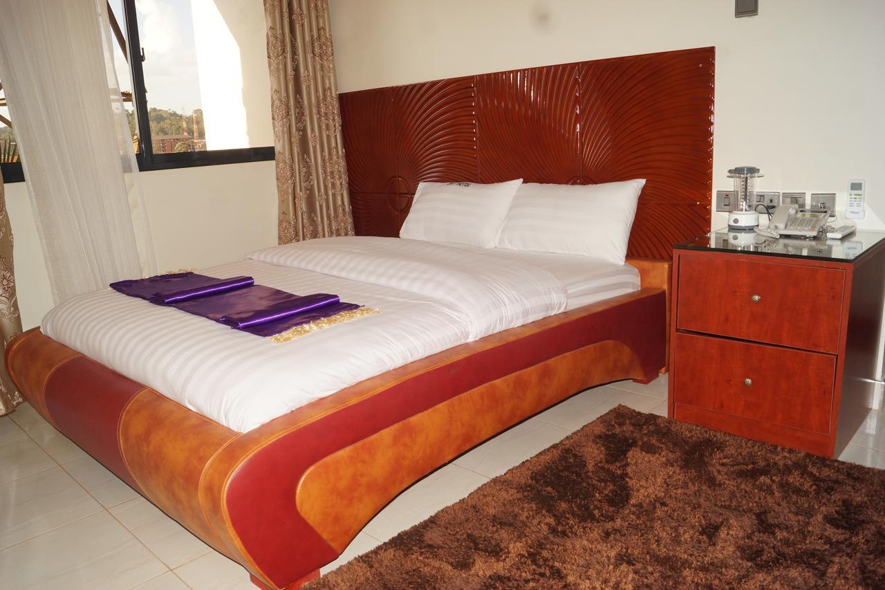 Hotel Ok كامبالا المظهر الخارجي الصورة
