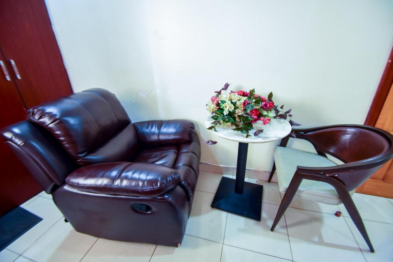 Hotel Ok كامبالا المظهر الخارجي الصورة